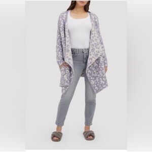 Like New UGG Phoebe Leopard Print Fluffy Wrap- Purple & White, Size Medium
